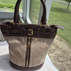 Michael Kors Elegant Brown and Tan Handbag